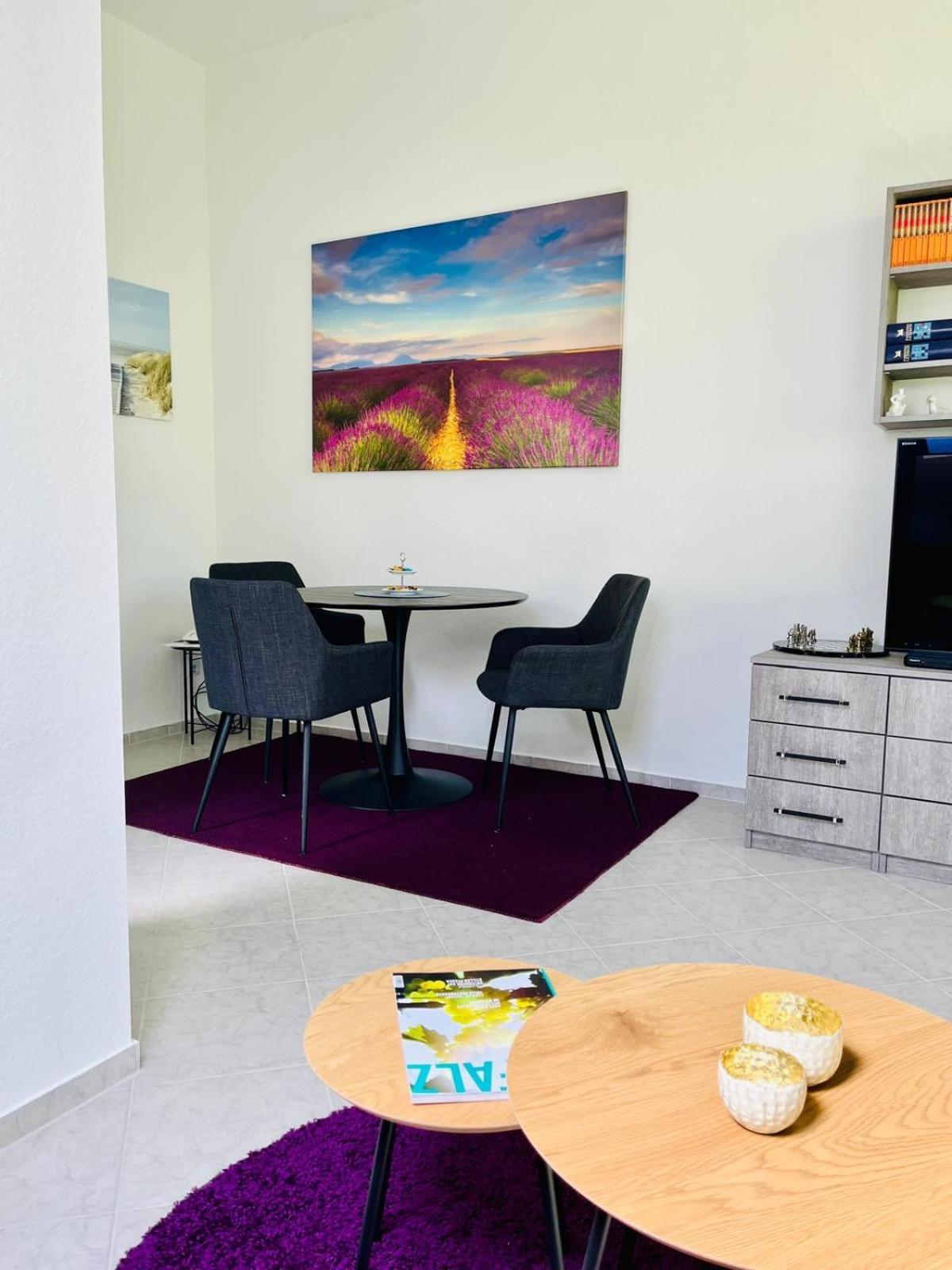 Zentrale Ferienwohnung Am Buhlschen Park In Deidesheim Extérieur photo